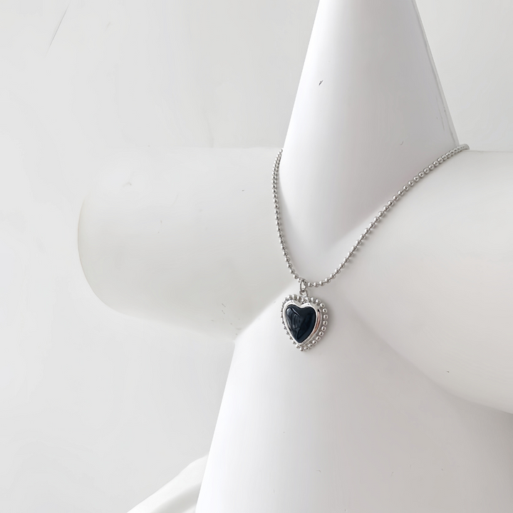 BLACK HEART ΑΣΗΜΕΝΙΟ ΚΟΛΙΕ ΜΕ ΜΑΥΡΟ ΑΧΑΤΗ BESCL0014