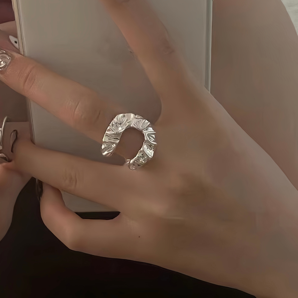 PI ΑΣΗΜΕΝΙΟ ΔΑΧΤΥΛΙΔΙ BESCR0032