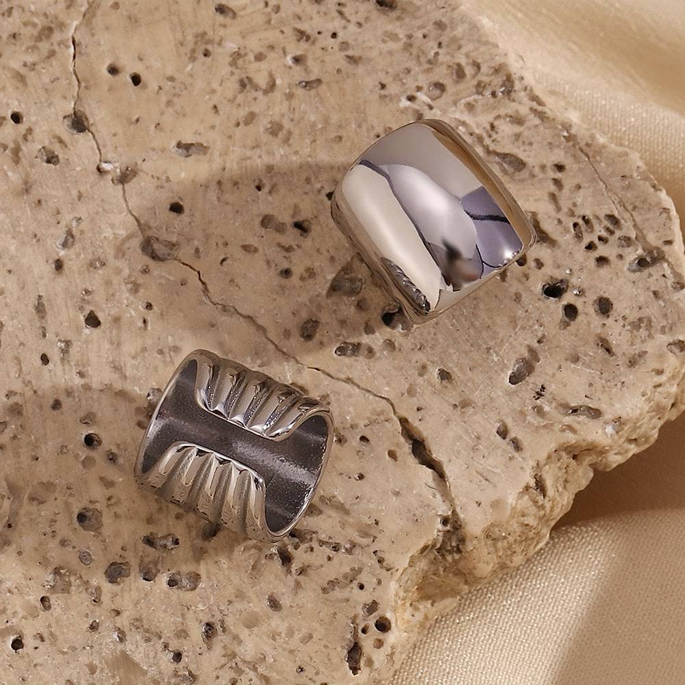 EAR CUFF ΑΤΣΑΛΙΝΑ ΣΚΟΥΛΑΡΙΚΙΑ BESCE0249