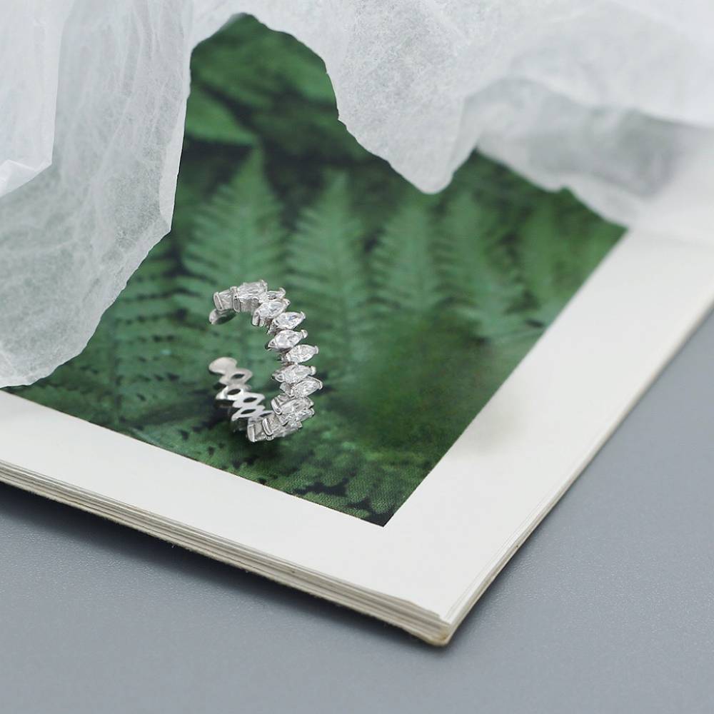 EAR CUFF ZIRCON ΑΣΗΜΕΝΙΑ ΣΚΟΥΛΑΡΙΚΙΑ BESCE0302