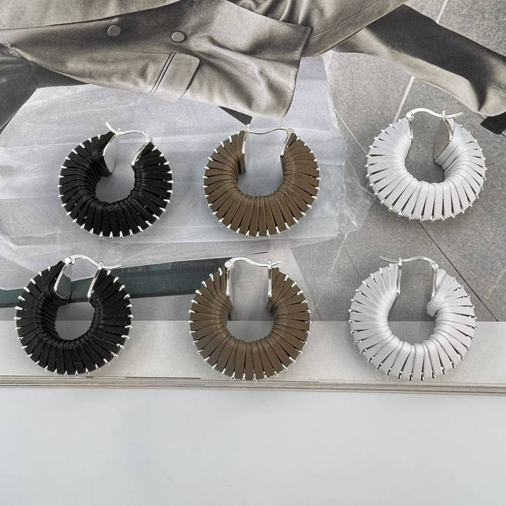 ΑΤΣΑΛΙΝΑ ΣΚΟΥΛΑΡΙΚΙΑ ΜΕ ΔΕΡΜΑ BESCE0310