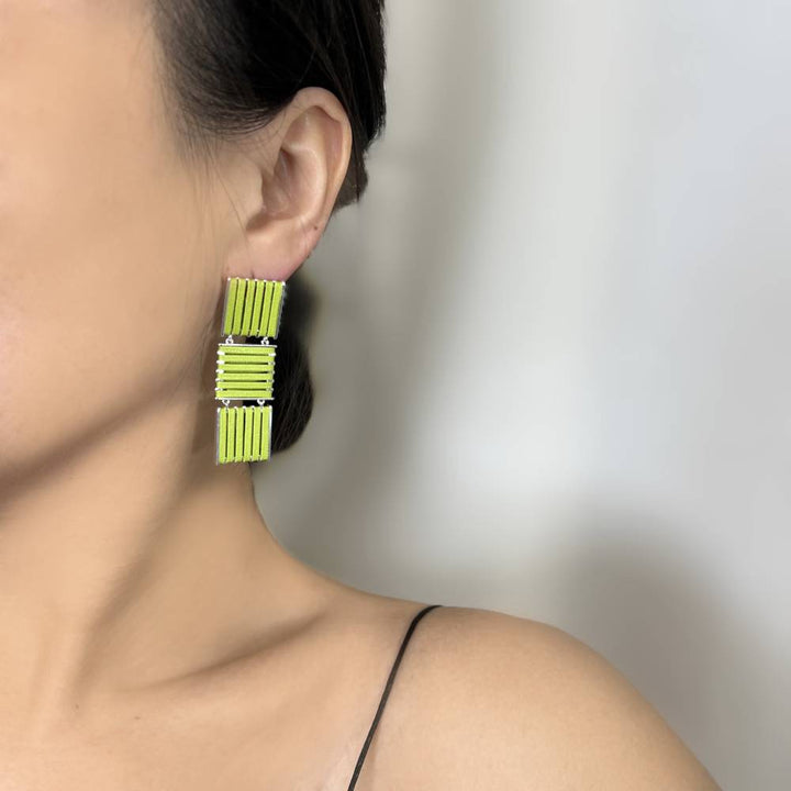 ΑΤΣΑΛΙΝΑ ΣΚΟΥΛΑΡΙΚΙΑ ΜΕ ΔΕΡΜΑ BESCE0312