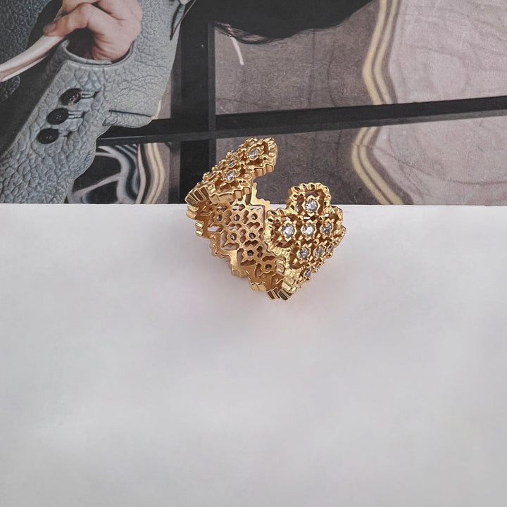 ΑΤΣΑΛΙΝΟ ΔΑΧΤΥΛΙΔΙ BESCR0201