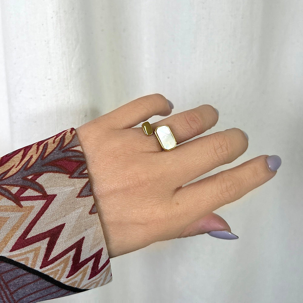 ΑΤΣΑΛΙΝΟ ΔΑΧΤΥΛΙΔΙ BESCR0093