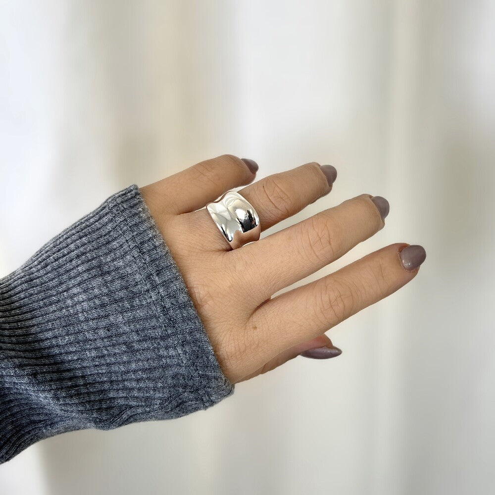 ΑΣΗΜΕΝΙΟ ΔΑΧΤΥΛΙΔΙ BESCR0108