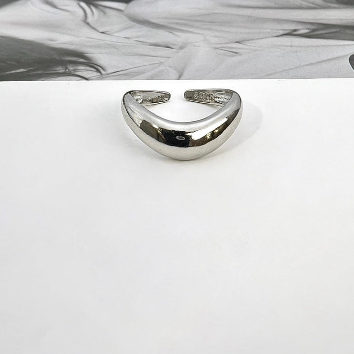 ΑΣΗΜΕΝΙΟ ΔΑΧΤΥΛΙΔΙ BESCR0110