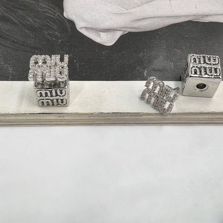 ΑΤΣΑΛΙΝΑ ΣΚΟΥΛΑΡΙΚΙΑ BESCE0581