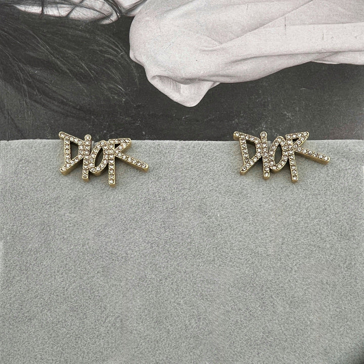 ΣΚΟΥΛΑΡΙΚΙΑ ΟΡΕΙΧΑΛΚΟΥ BESCE0656