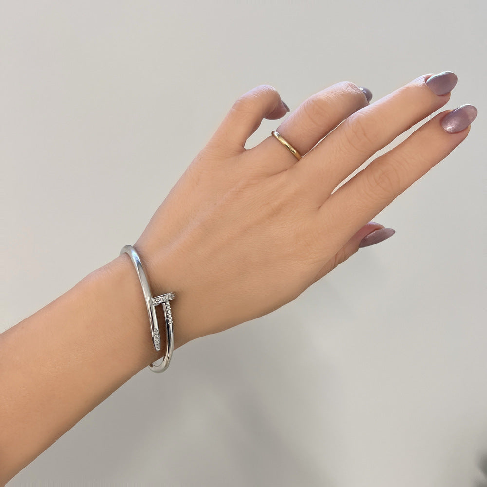 ΑΤΣΑΛΙΝΟ ΒΡΑΧΙΟΛΙ ΧΕΡΙΟΥ BESCH0249