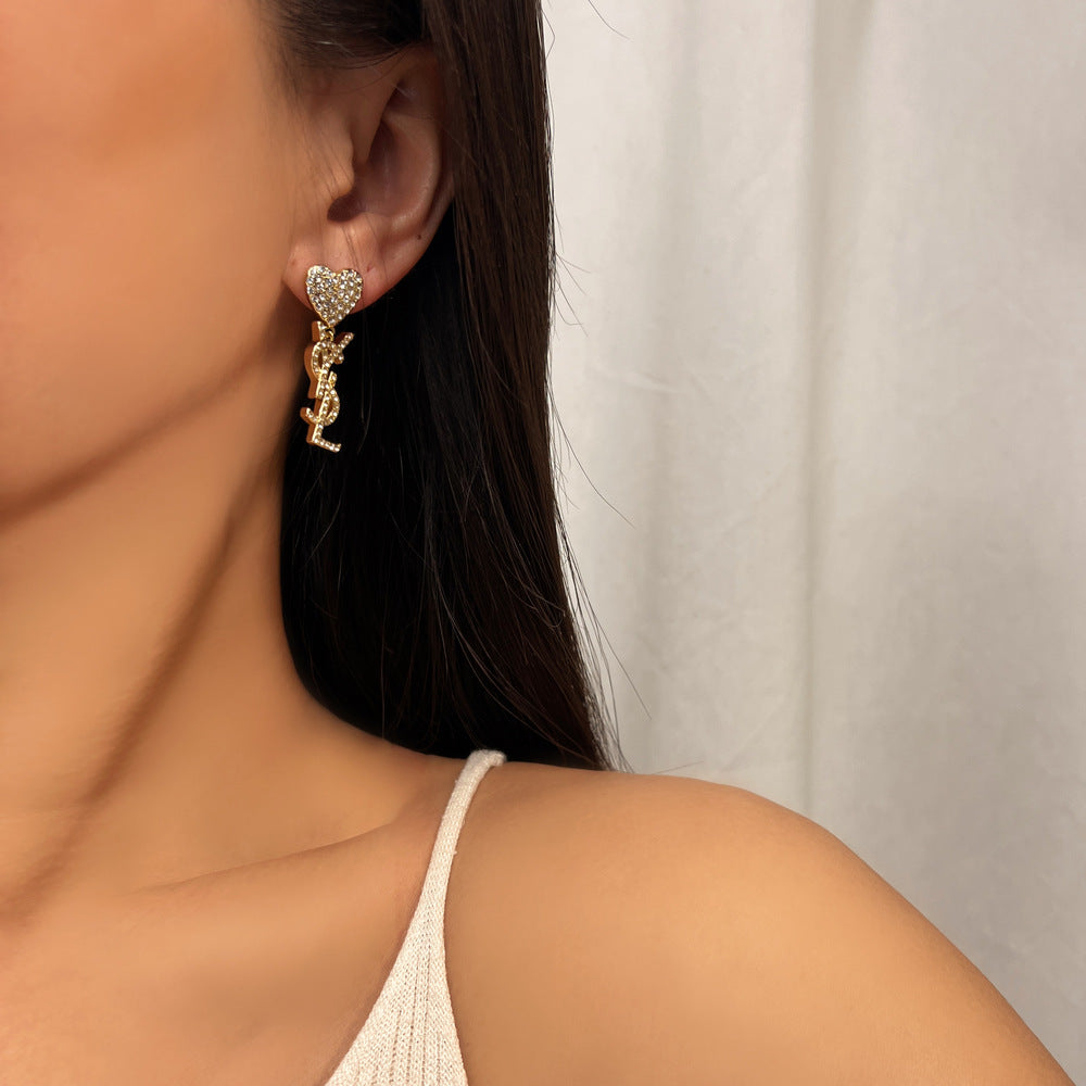 ΑΤΣΑΛΙΝΑ ΣΚΟΥΛΑΡΙΚΙΑ BESCE0818