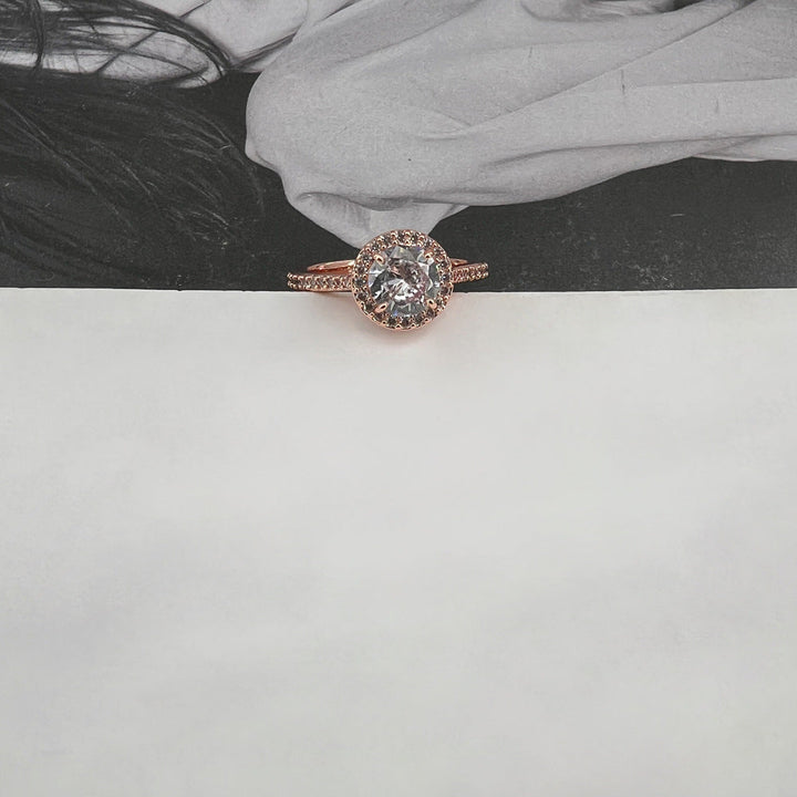 ΑΤΣΑΛΙΝΟ ΔΑΧΤΥΛΙΔΙ BESCR0176