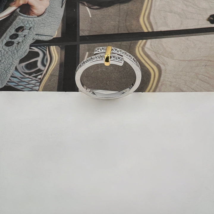 ΑΤΣΑΛΙΝΟ ΔΑΧΤΥΛΙΔΙ BESCR0180