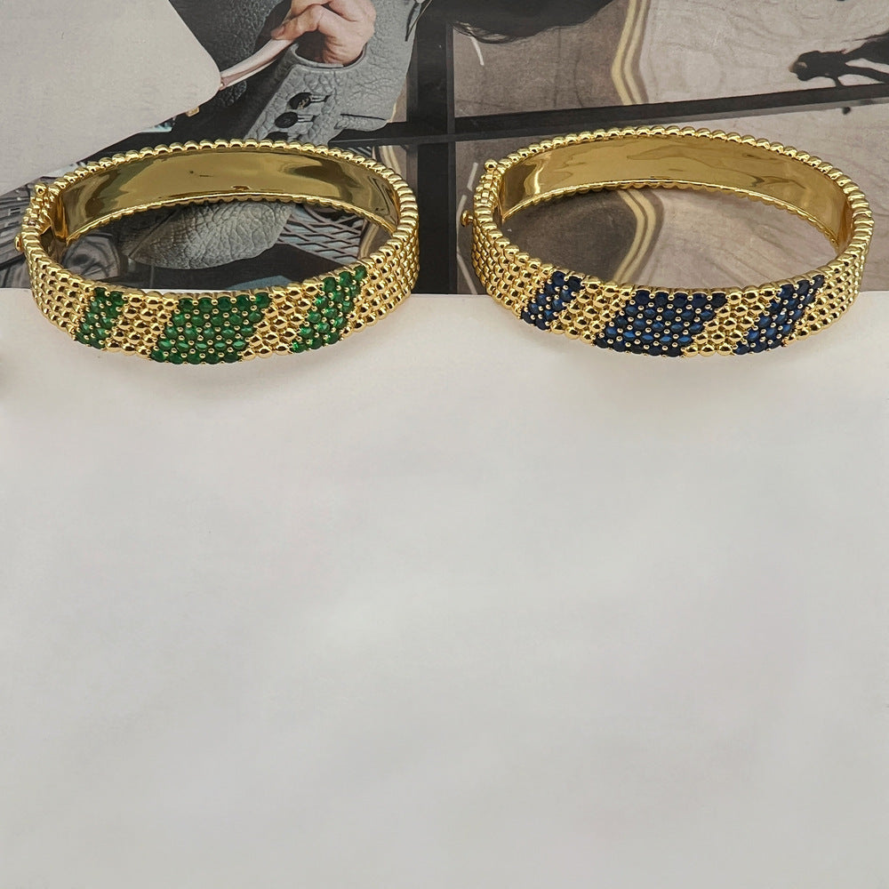 ΑΤΣΑΛΙΝΟ ΒΡΑΧΙΟΛΙ ΧΕΡΙΟΥ BESCH0296