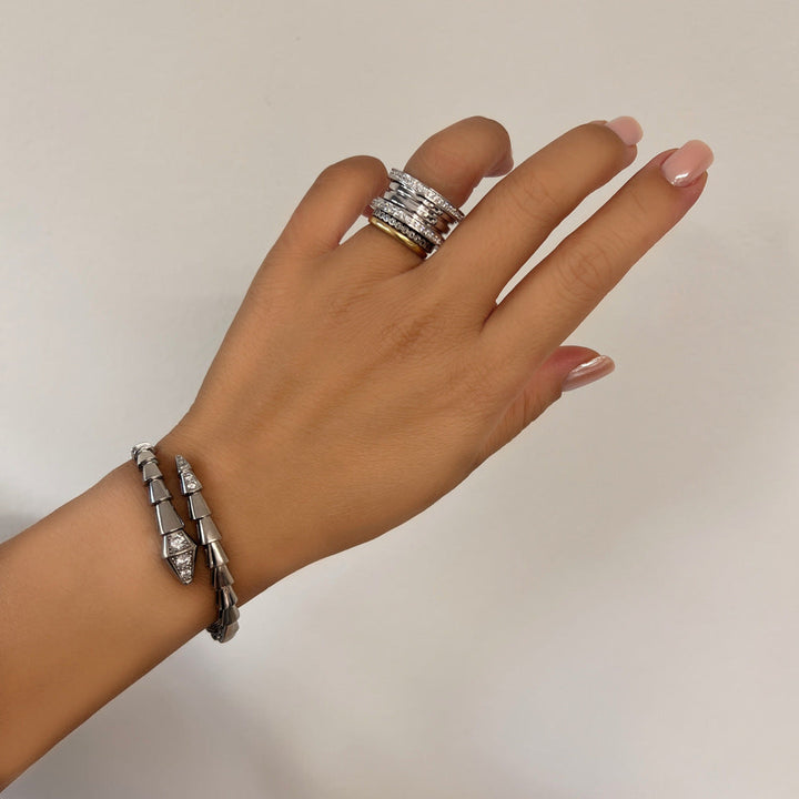 ΑΤΣΑΛΙΝΟ ΔΑΧΤΥΛΙΔΙ BESCR0192