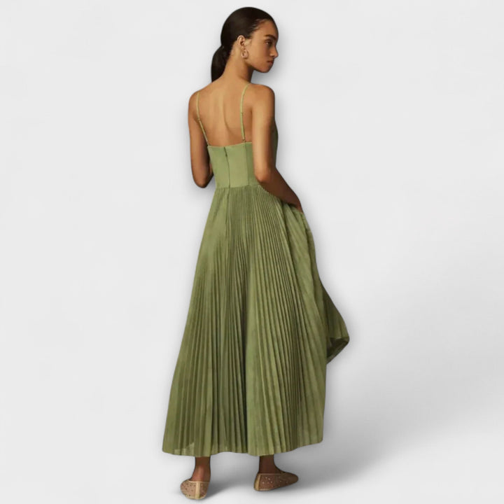 Lucrezia  ™ ｜ Elegantné šaty s šarmom